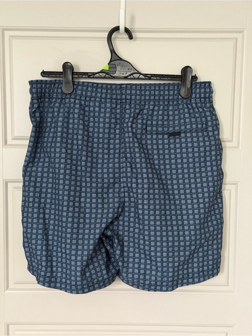 Nautica Men's Quick Dry Swim Trunks Blue Geometric Grid Mesh Lined Size M